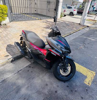 YAMAHA AEROX 160 ABS YAMAHA AEROX 160 ABS